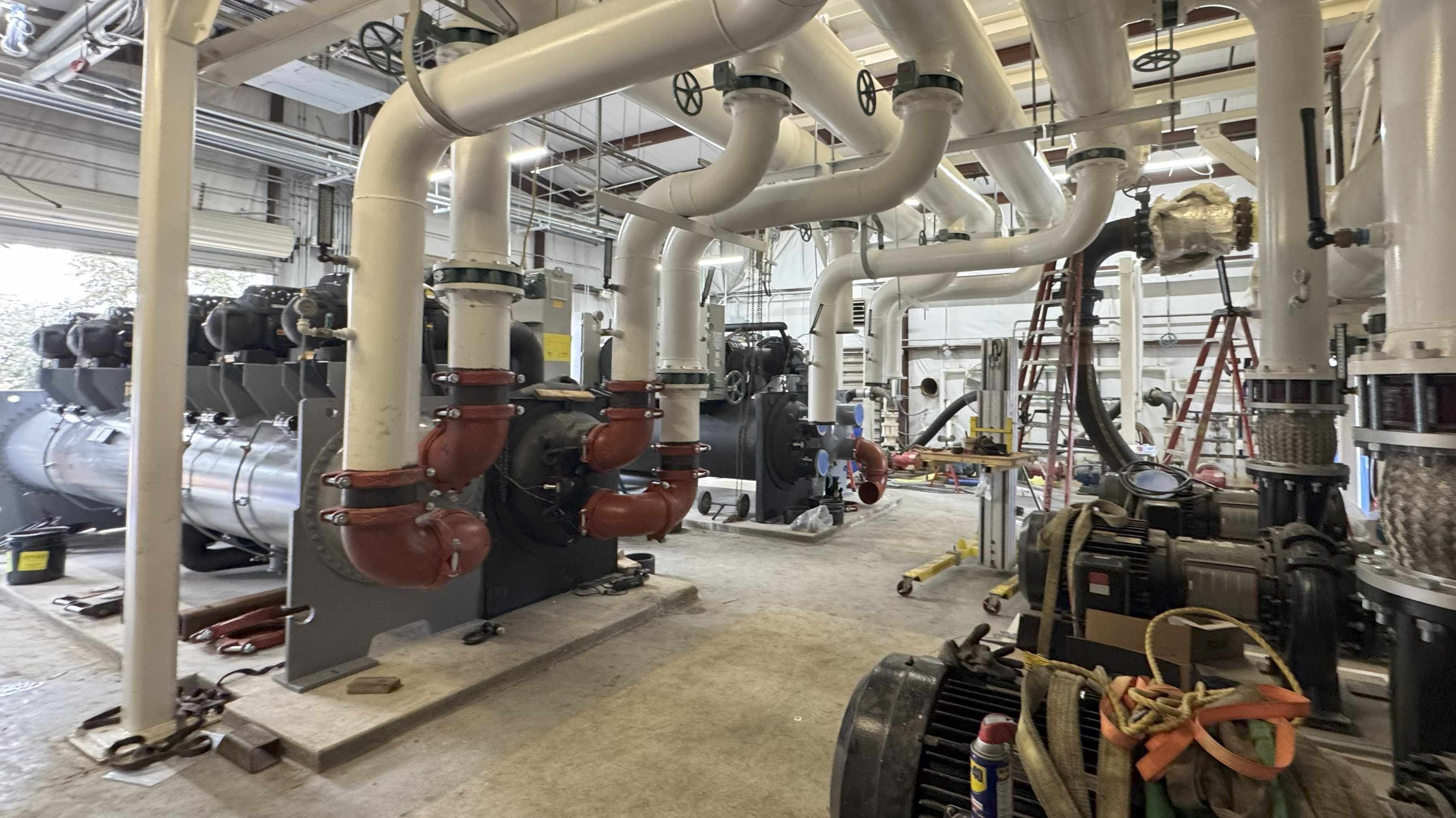 chiller plant.jpg